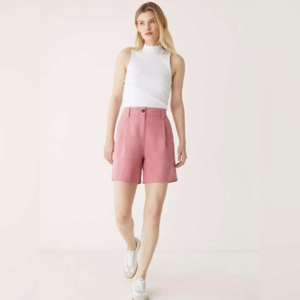 The Amelia Short